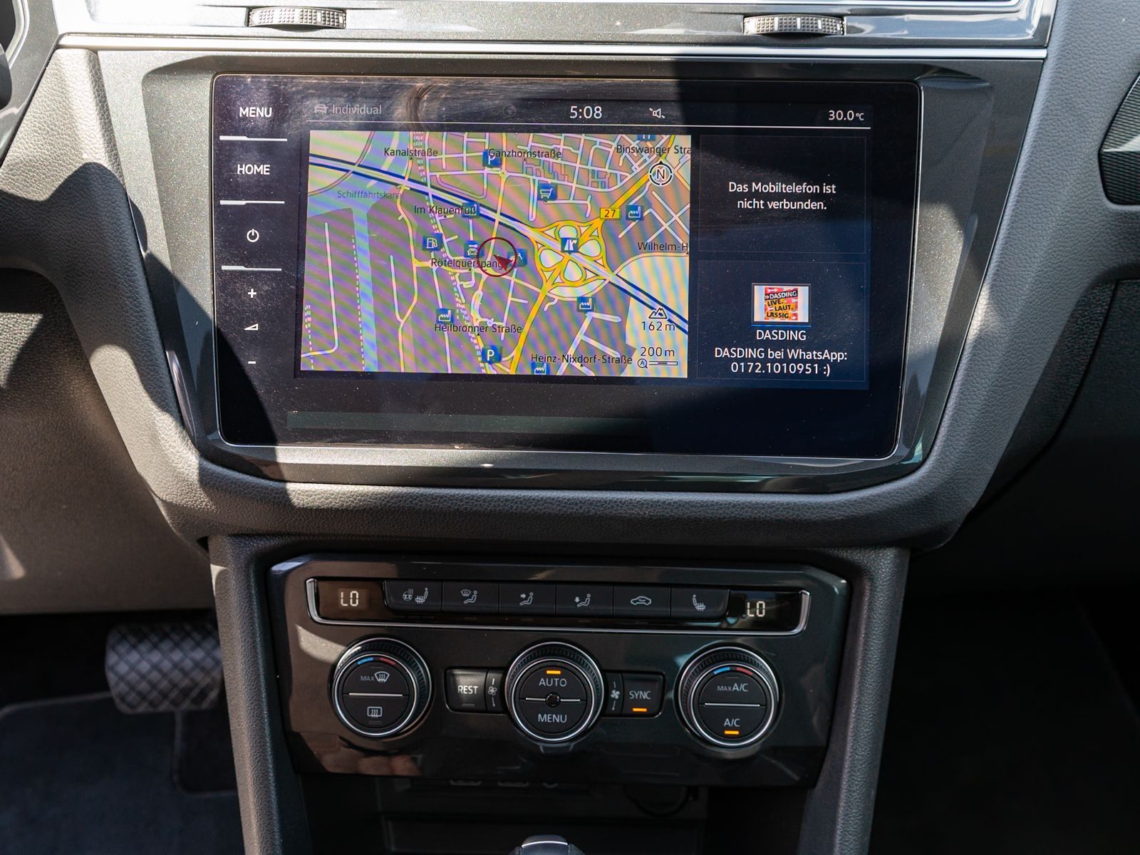Fahrzeugabbildung Volkswagen Tiguan R-Line 2.0 TSI 4M DSG LED 360° Pano AHK