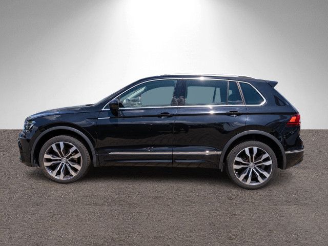 Fahrzeugabbildung Volkswagen Tiguan R-Line 2.0 TSI 4M DSG LED 360° Pano AHK
