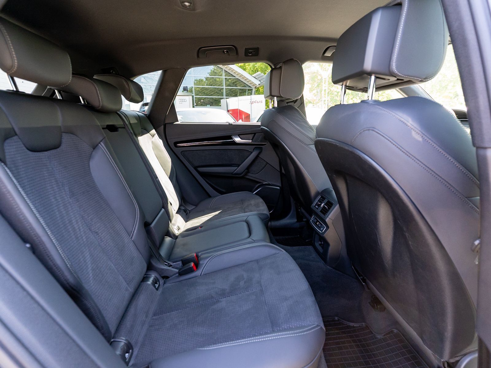 Fahrzeugabbildung Audi Q5 S line 50TDI quattro Navi Matrix RFK HUD ACC