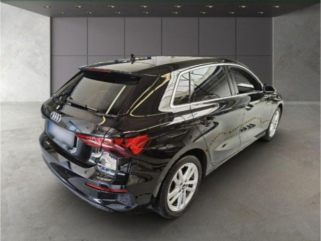 Fahrzeugabbildung Audi A3 Sportback 40TFSI e Stronic Navi LED Pano HUD