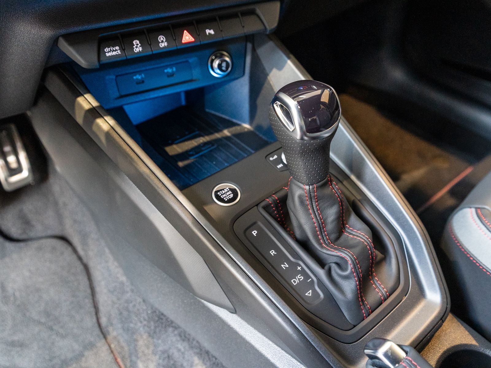 Fahrzeugabbildung Audi A1 Sportback S line 40 TFSI 152(207) kW(PS) S tr