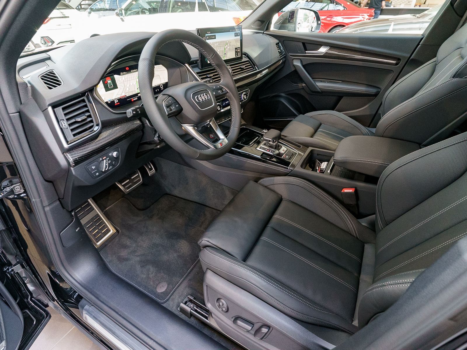 Fahrzeugabbildung Audi SQ5 TDI 251(341) kW(PS) tiptronic