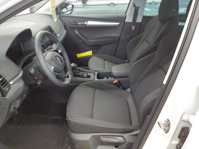Fahrzeugabbildung SKODA Karoq Selection 1.5 TSI DSG LED Navi RFK ACC SHZ