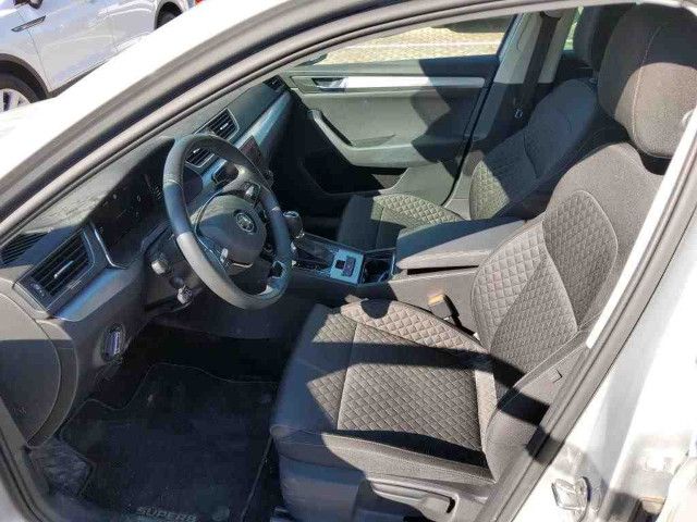 Fahrzeugabbildung SKODA Superb Combi Ambition 2.0TDI DSG ACC VC Pano AHK