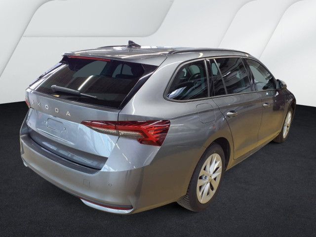 Fahrzeugabbildung SKODA Octavia Combi Selection 1.5 TSI LED Navi RFK SHZ