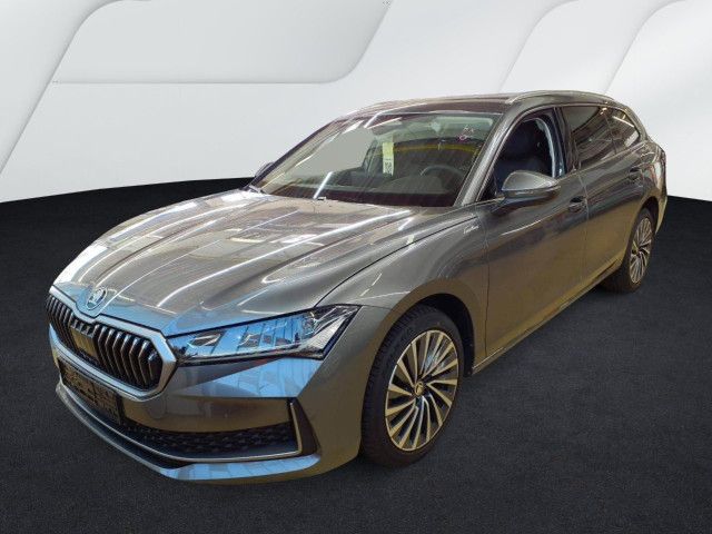 SKODA Superb Combi L&K 2.0 TDI DSG Navi RFK LEDER AHK