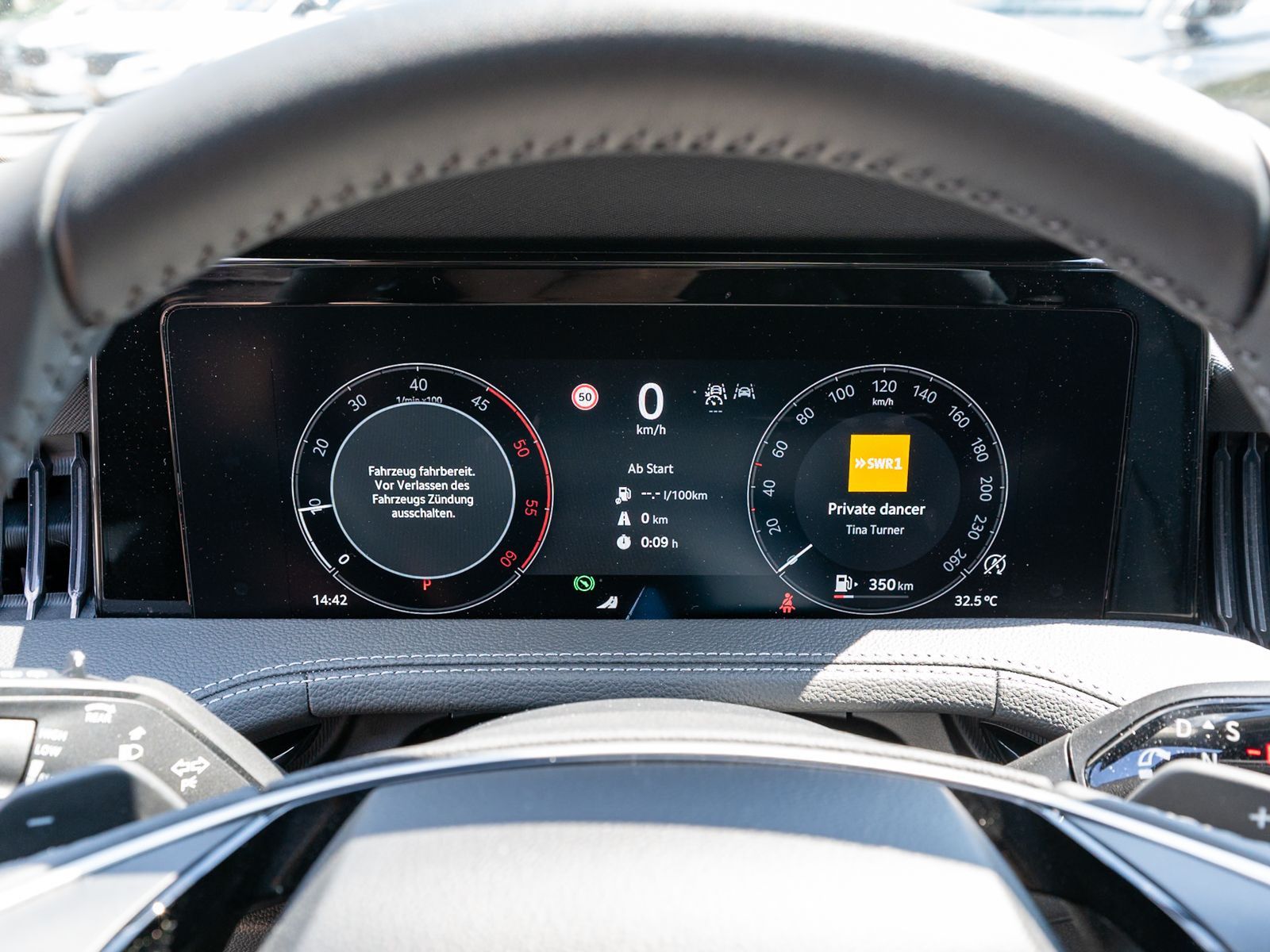 Fahrzeugabbildung SKODA Superb Combi L&K 2.0 TDI DSG Navi RFK LEDER AHK