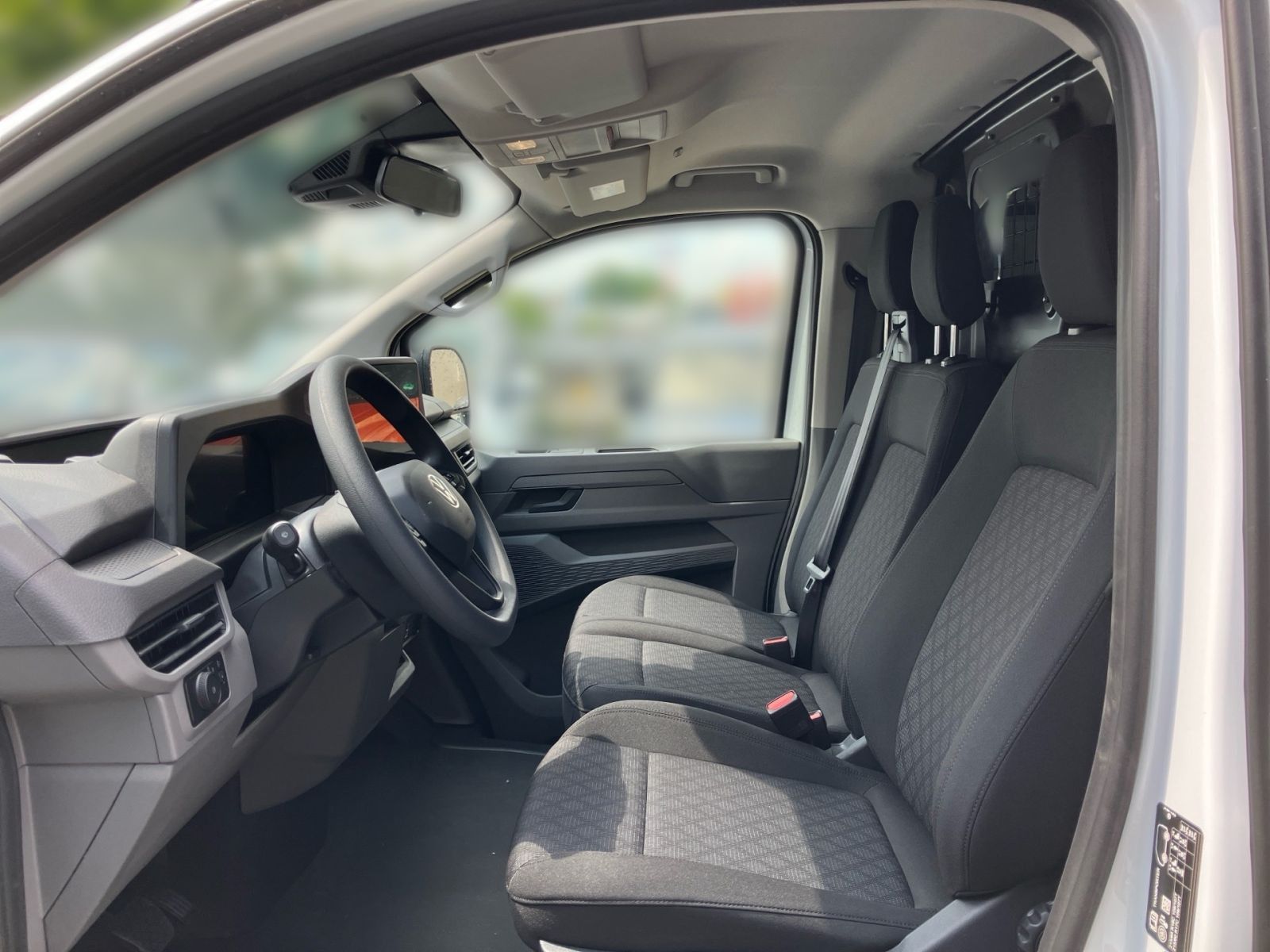 Fahrzeugabbildung Volkswagen e-Transporter Kasten 100 kW BEV 1-Gang Automatik