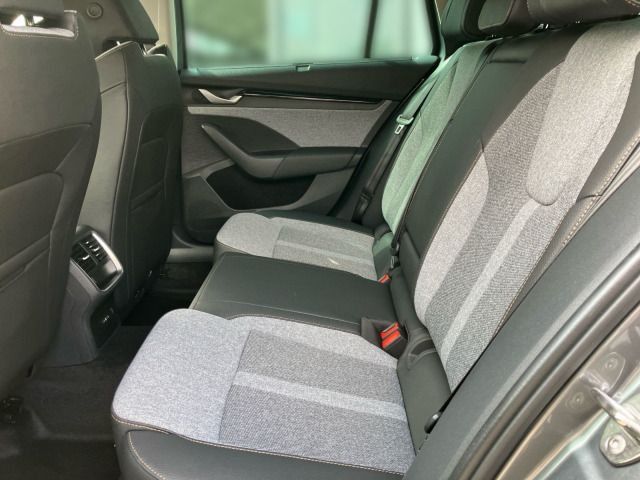 Fahrzeugabbildung SKODA Octavia Combi Tour 2,0 TDI 150PS DSG ACC PDC AHK