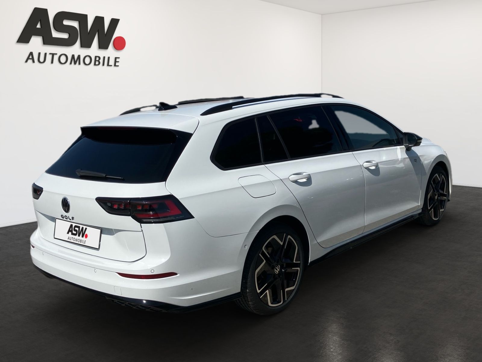 Fahrzeugabbildung Volkswagen Golf Variant R-Line 2,0l TDI 150 PS DSG AHK ACC