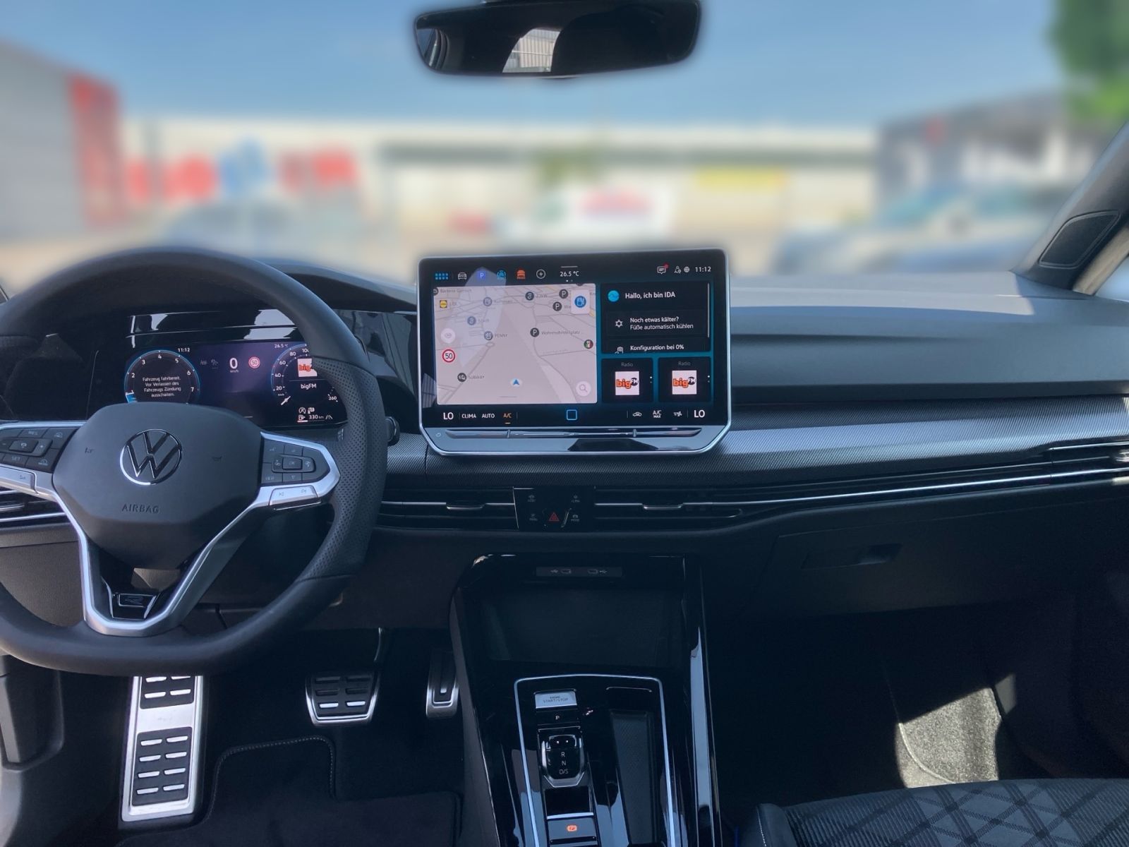 Fahrzeugabbildung Volkswagen Golf R-Line 1,5l eTSI 150 PS DSG AHK ACC 360° Ka