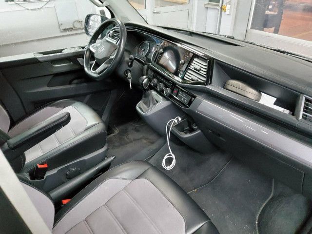 Fahrzeugabbildung Volkswagen T6.1 Multivan Gen Six 2.0TDI DSG LED PDC v/h AHK