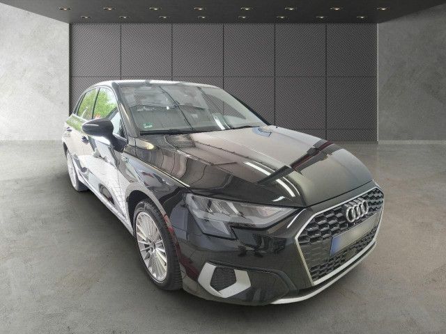 Fahrzeugabbildung Audi A3 Sportback advanced 40TFSI e Stronic LED PDC
