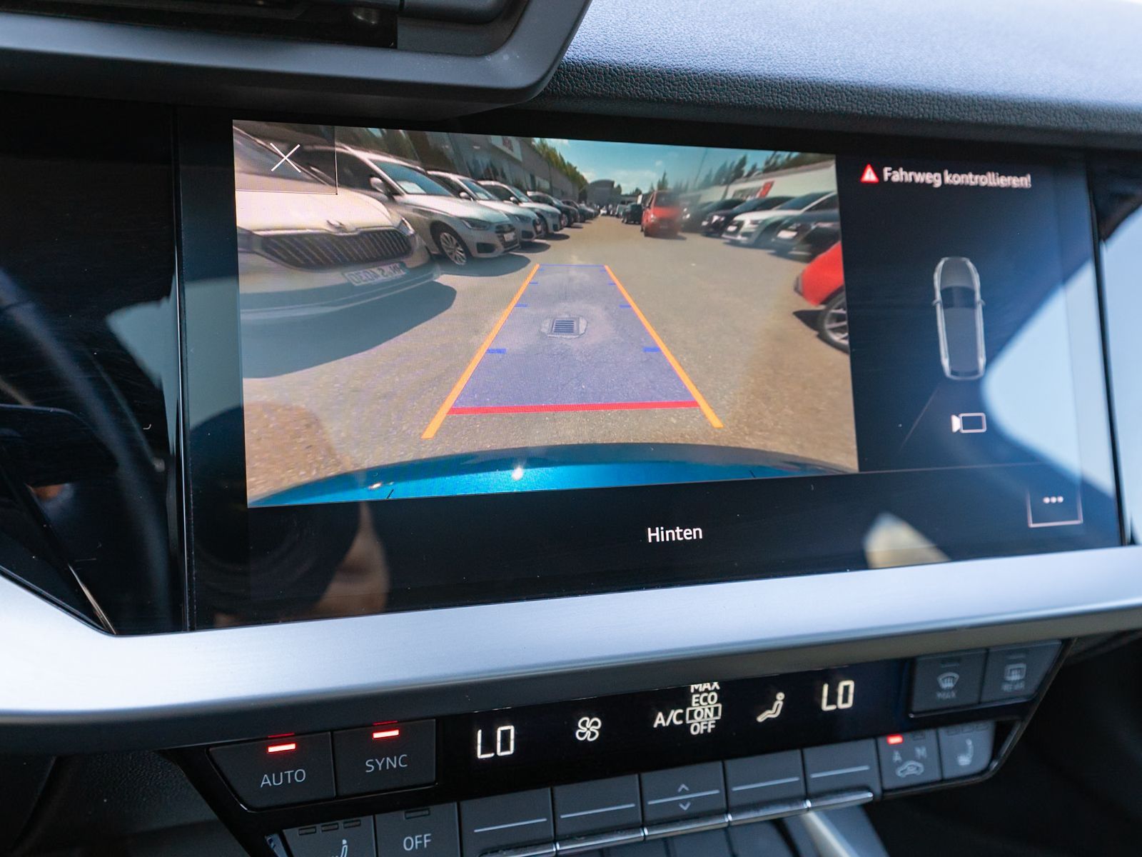 Fahrzeugabbildung Audi A3 Sportback advanced 40TDI quattr Navi LED Pano