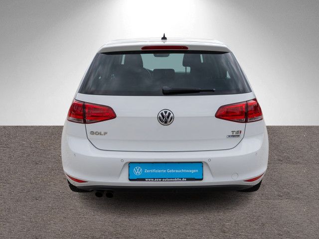 Fahrzeugabbildung Volkswagen Golf Comfortline 1.4 TSI DSG Navi PDC SHZ