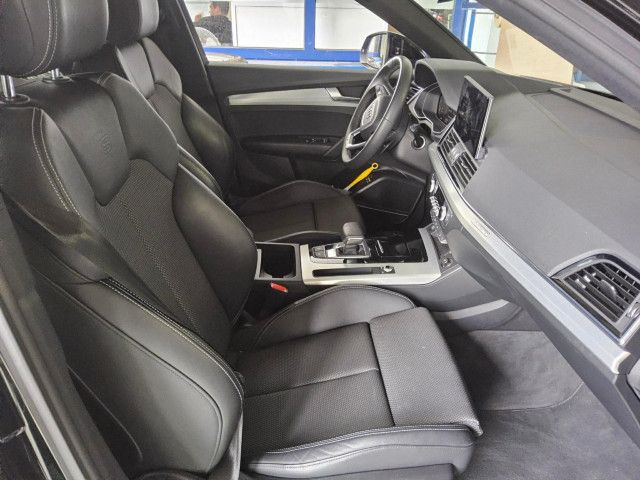 Fahrzeugabbildung Audi Q5 S line 55TFSI e quattro Navi Matrix Pano B&O