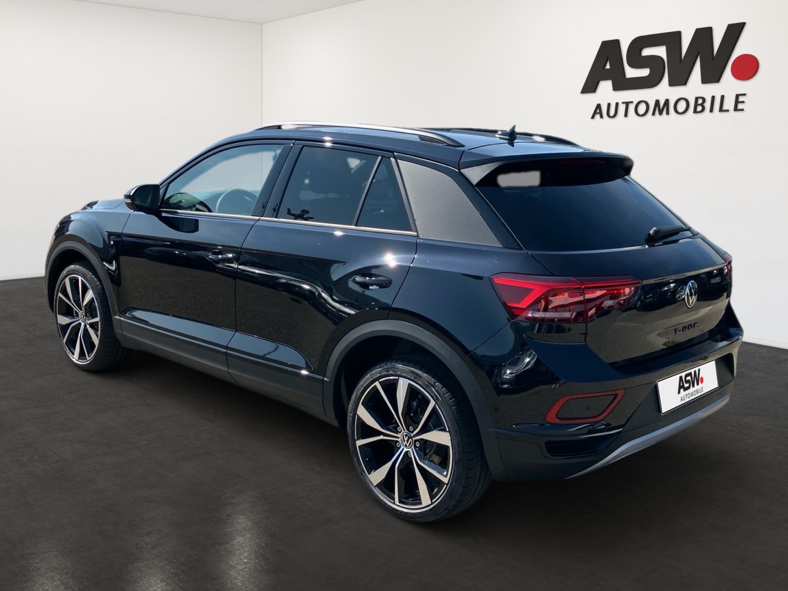 Fahrzeugabbildung Volkswagen T-Roc Style 2.0 TDI 150 PS DSG AHK ACC RFK
