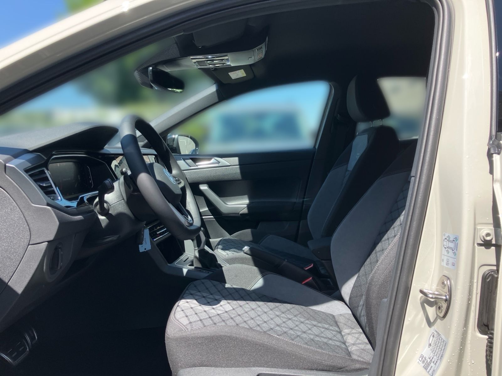 Fahrzeugabbildung Volkswagen Taigo R-Line 1.0 TSI OPF DSG