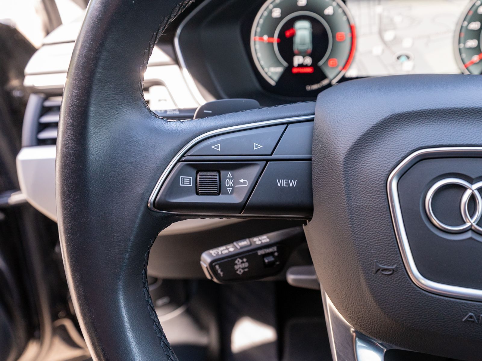 Fahrzeugabbildung Audi A4 Avant 40TDI quattro Navi Matrix AHK RFK ACC
