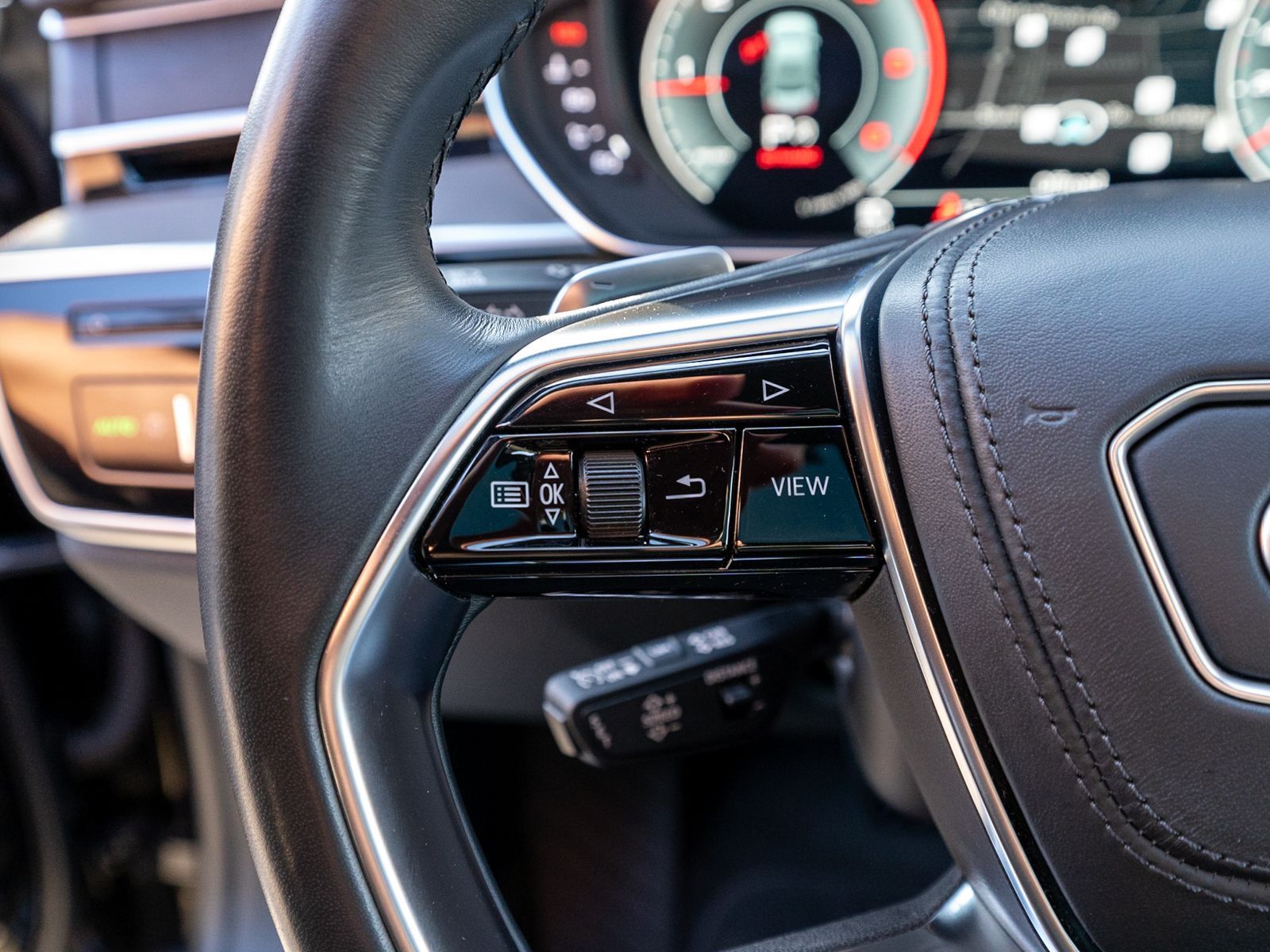 Fahrzeugabbildung Audi A8 50 TDI quattro Navi Matrix StandHz Pano B&O