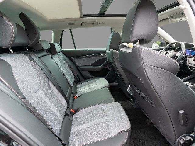 Fahrzeugabbildung SKODA Octavia Combi Selection 1.5 TSI DSG LED Pano AHK