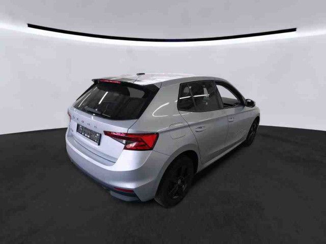 Fahrzeugabbildung SKODA Fabia Tour 1.0TSI DSG LED Navi RFK SHZ PDC v/h