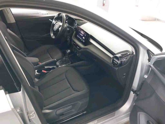 Fahrzeugabbildung SKODA Fabia Tour 1.0TSI DSG LED Navi RFK SHZ PDC v/h