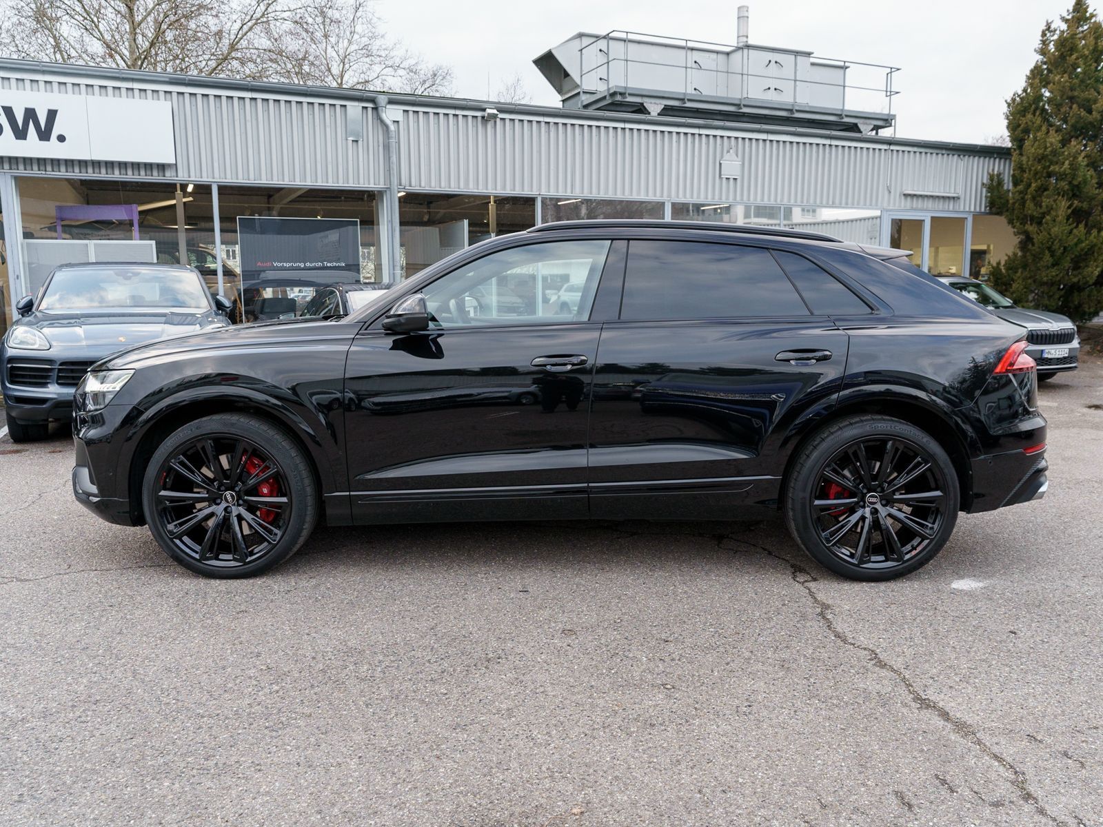 Fahrzeugabbildung Audi SQ8 quattro 4.0 TFSI tiptron Navi Matrix RFK B&O