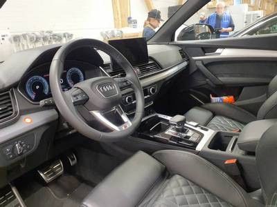 Fahrzeugabbildung Audi Q5 S line 45TFSI quattr Stron LED 360° LEDER AHK