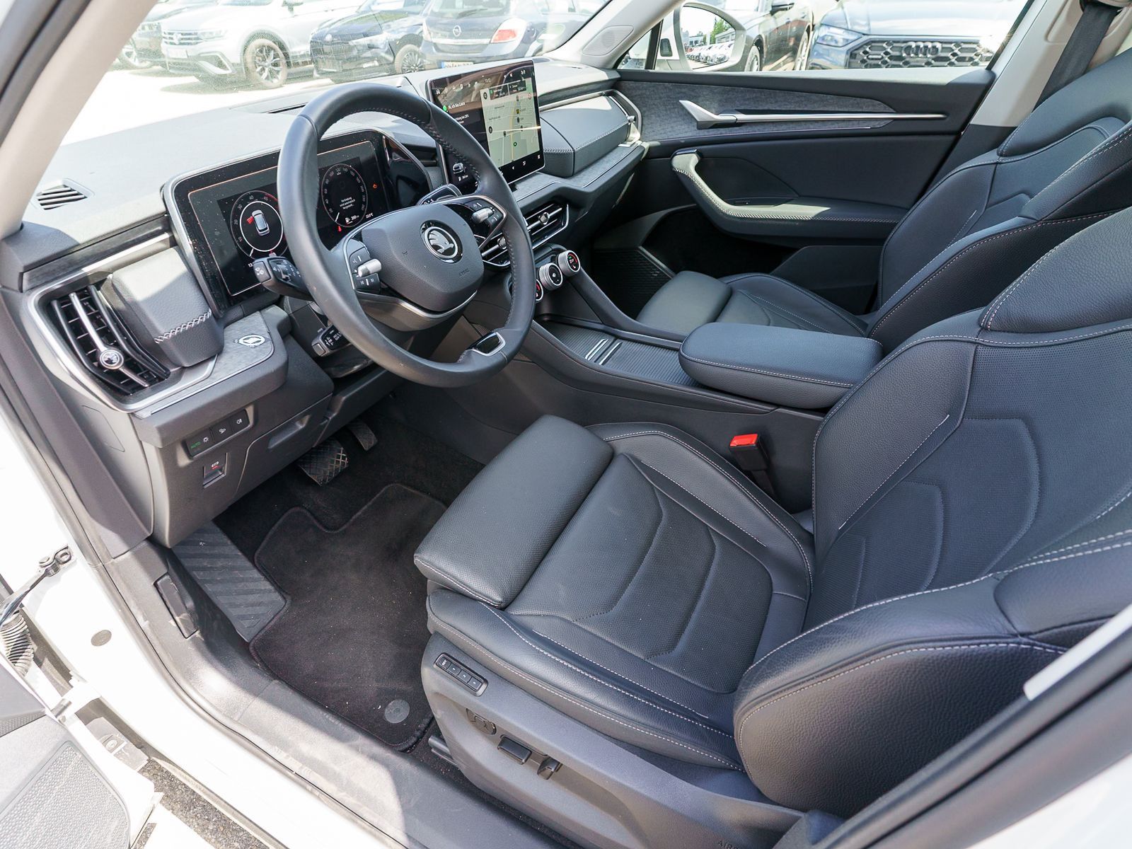 Fahrzeugabbildung SKODA Kodiaq Selection 4x4 2,0TDI DSG LED NAVI ACC AHK