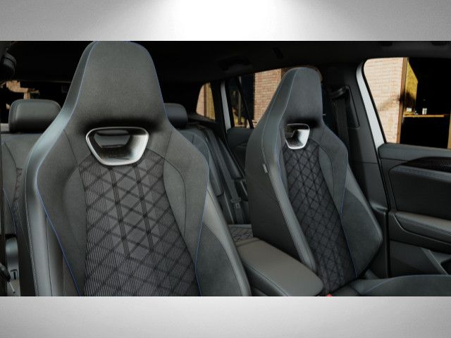 Fahrzeugabbildung Volkswagen Tiguan R-Line eHybrid DSG *Head-Up-Display*
