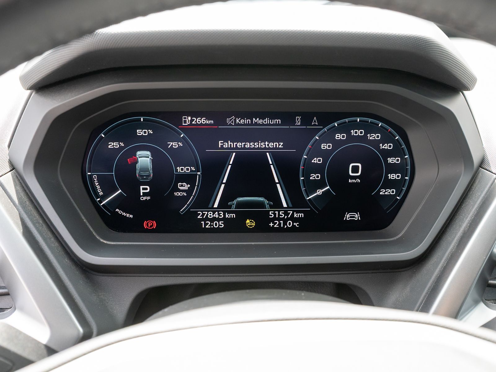 Fahrzeugabbildung Audi Q4 advanced 35 e-tron LED Navi GRA SHZ
