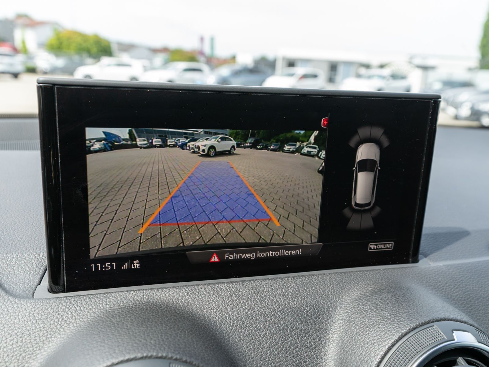 Fahrzeugabbildung Audi Q2 35TFSI Stronic Navi LED RFK PDC SHZ