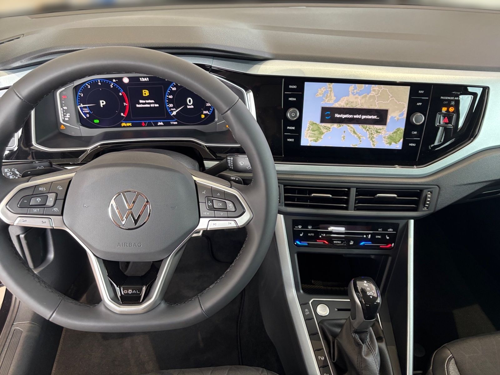 Fahrzeugabbildung Volkswagen Taigo "GOAL" 1.0 TSI OPF DSG *AHK LED WKR*