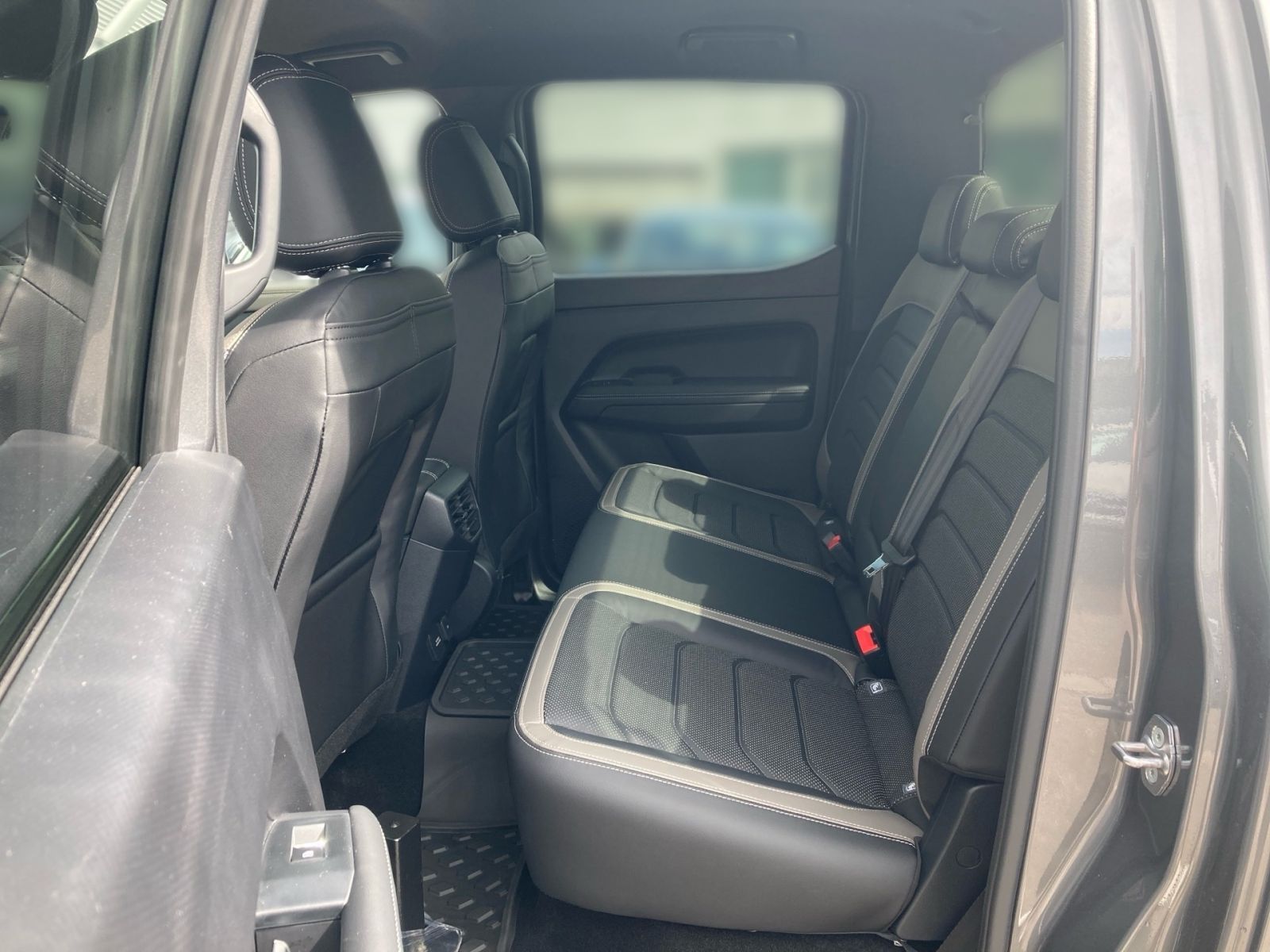 Fahrzeugabbildung Volkswagen Amarok Style DC 151 kW 2.0 TDI 4MOTION Rollcover