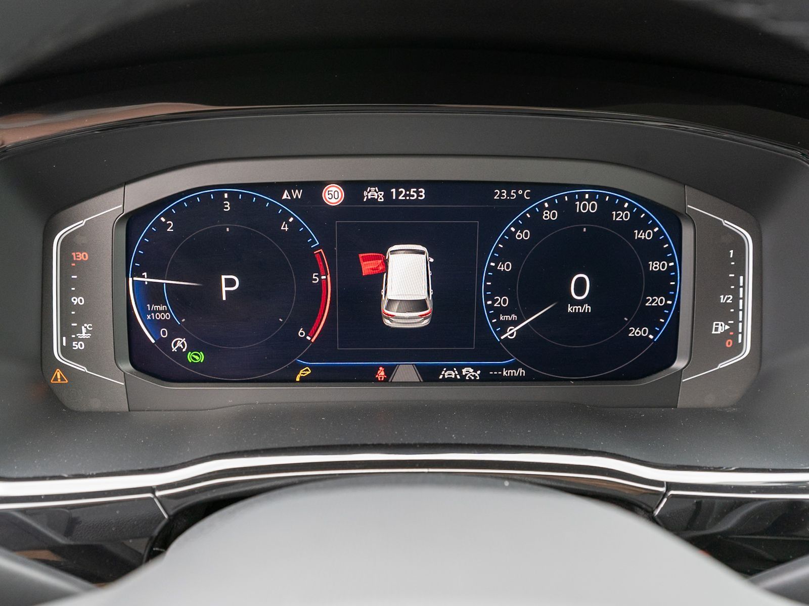 Fahrzeugabbildung Volkswagen Touran Highline 2.0 TDI DSG Navi ACC RFK AHK 7-S