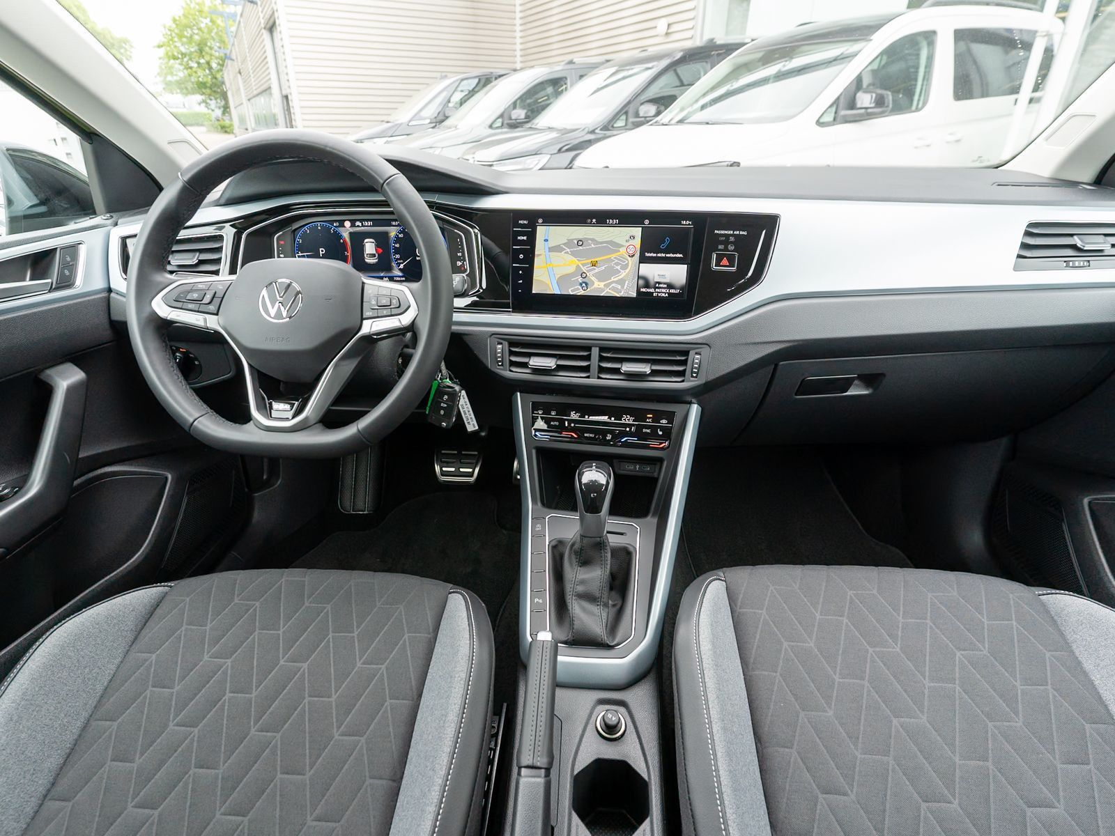 Fahrzeugabbildung Volkswagen Taigo Goal 1.0 TSI DSG LED Navi PDC SHZ VC AHK
