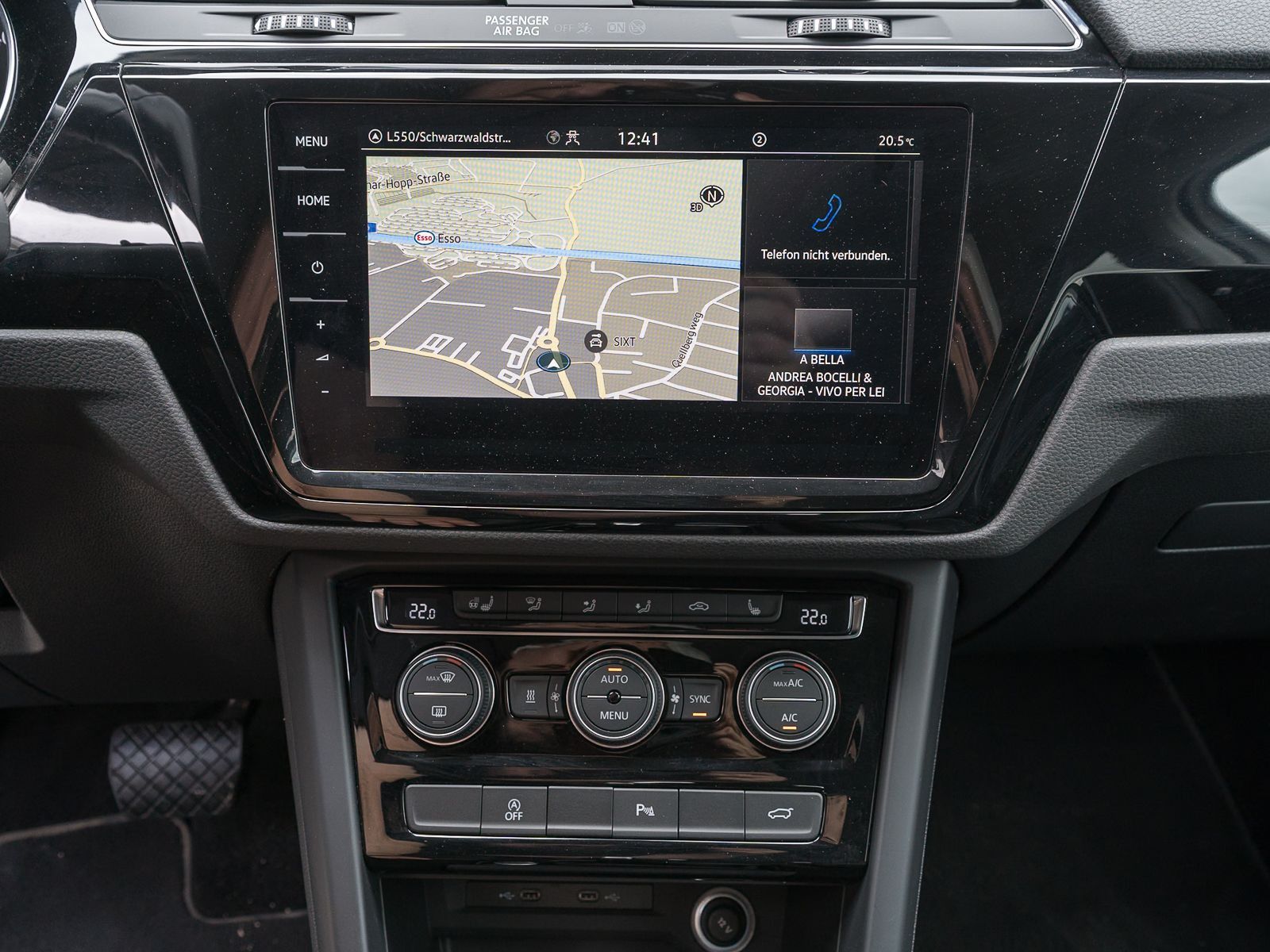 Fahrzeugabbildung Volkswagen Touran Highline 2.0 TDI DSG LED Stdhzg LEDER AHK