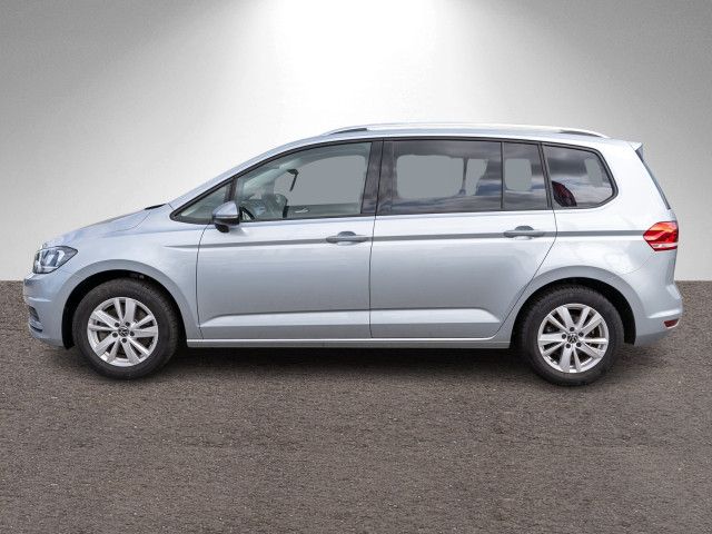 Fahrzeugabbildung Volkswagen Touran Comfortline 1.5TSI DSG Nav ACC RFK AHK 7S