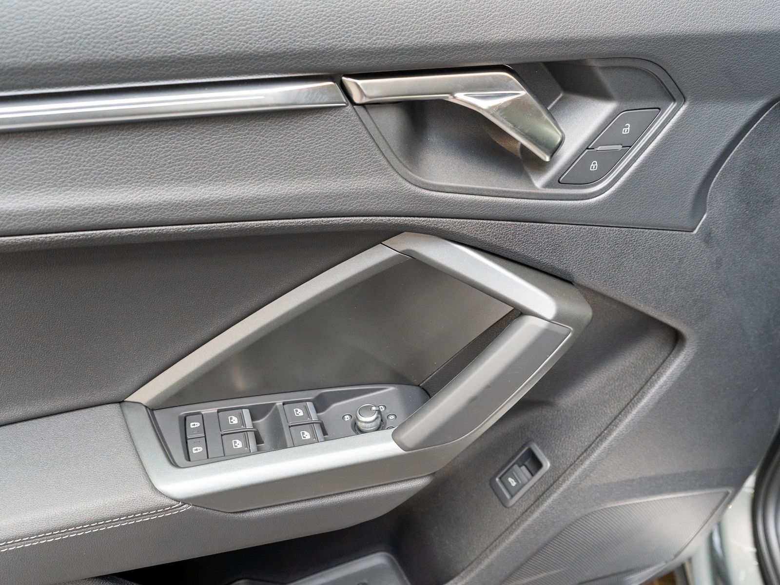 Fahrzeugabbildung Audi Q3 S line 35 TFSI 110(150) kW(PS) S tronic