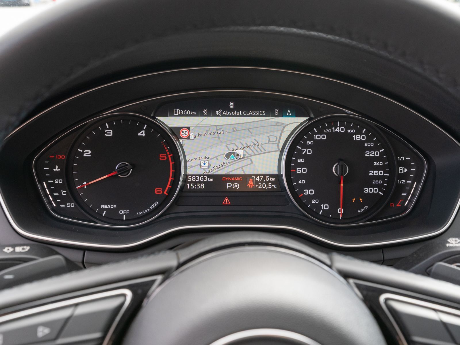Fahrzeugabbildung Audi A4 Avant 40TDI Stronic LED Navi PDC GRA AHK