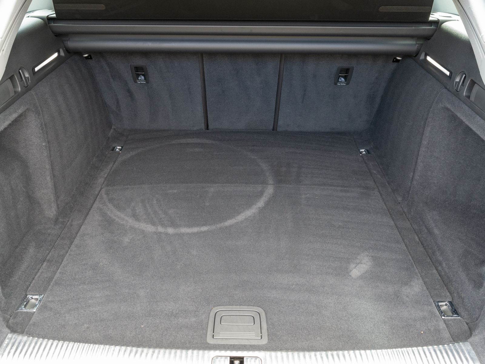 Fahrzeugabbildung Audi A4 Avant 40TDI Stronic LED Navi PDC GRA AHK