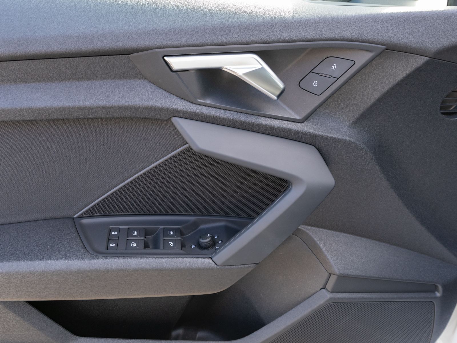 Fahrzeugabbildung Audi A3 Sportback S line 35 TFSI Stronic LED Navi PDC