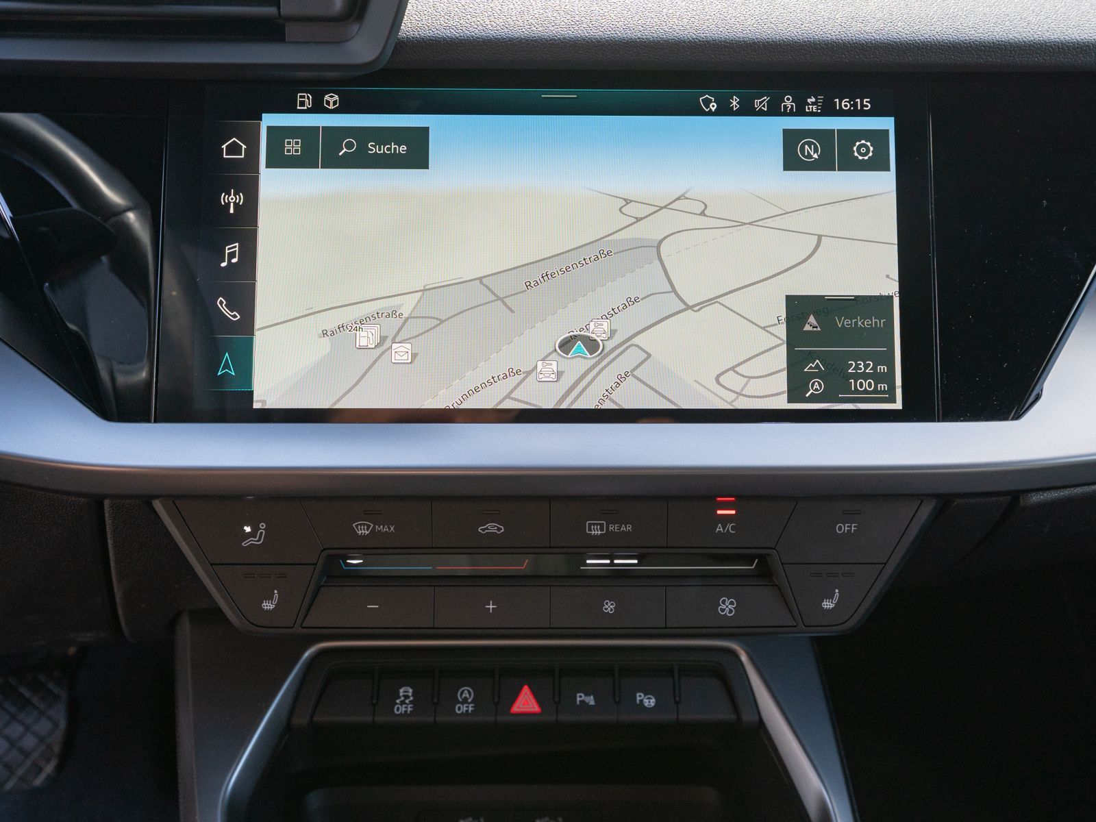 Fahrzeugabbildung Audi A3 Sportback S line 35 TFSI Stronic LED Navi PDC