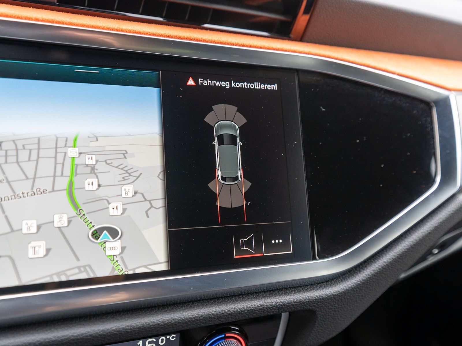 Fahrzeugabbildung Audi Q3 Sportback S line 35TFSI Stronic Navi LED AHK