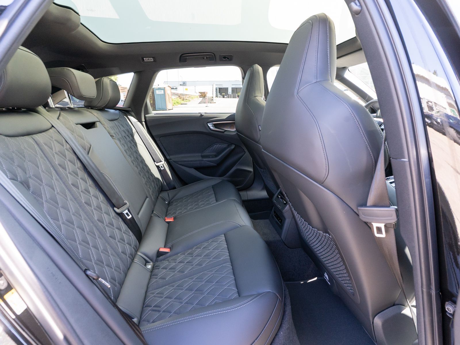 Fahrzeugabbildung Audi S5 Avant TFSI 270 kW S tronic