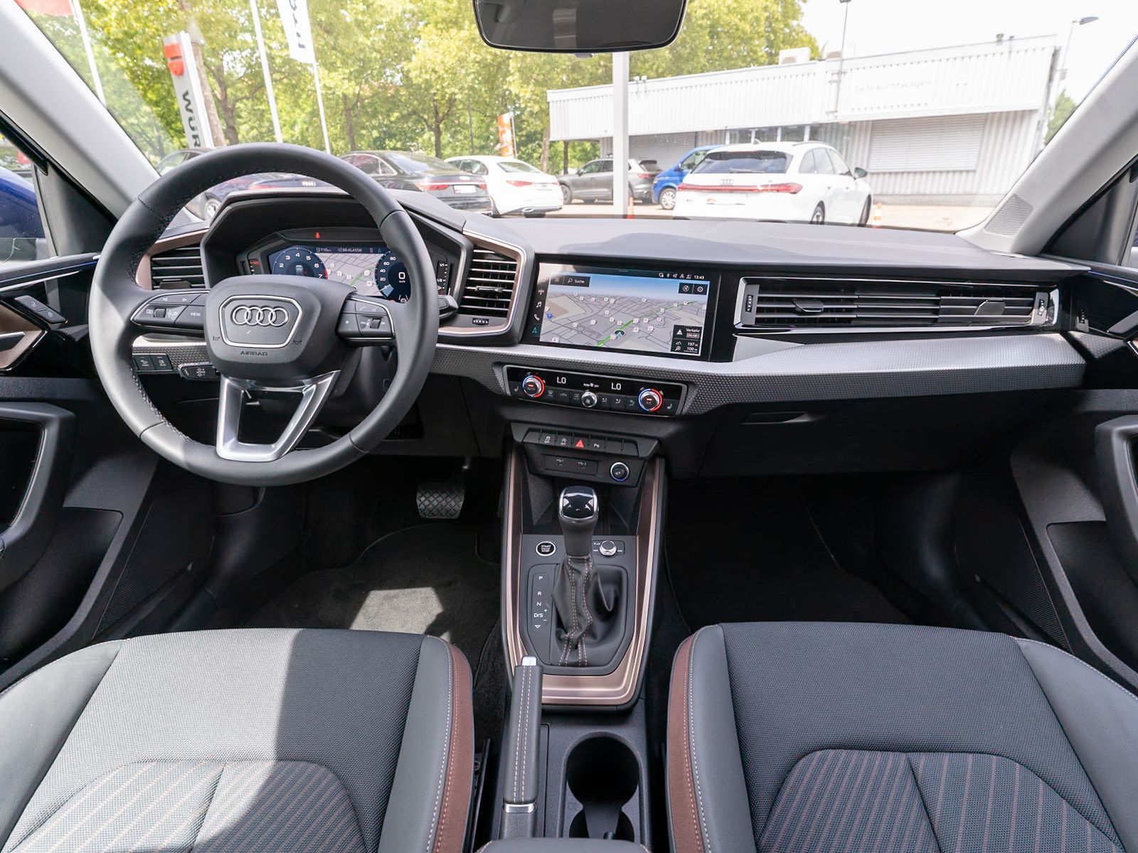 Fahrzeugabbildung Audi A1 Sportback advanced 25TFSI Navi LED RFK ACC