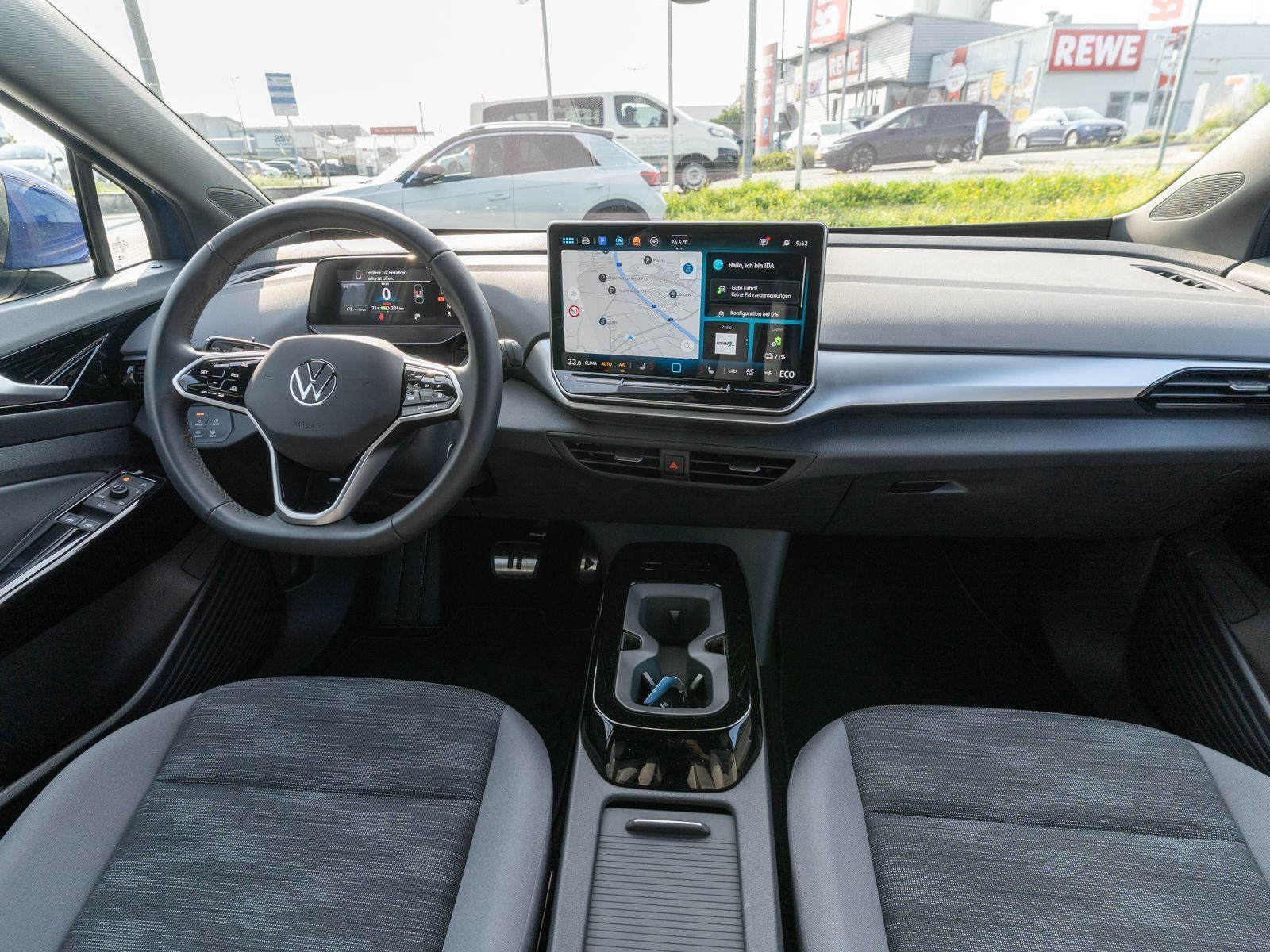 Fahrzeugabbildung Volkswagen ID.4 Pure LED Navi Wärmepumpe ACC PDC SHZ