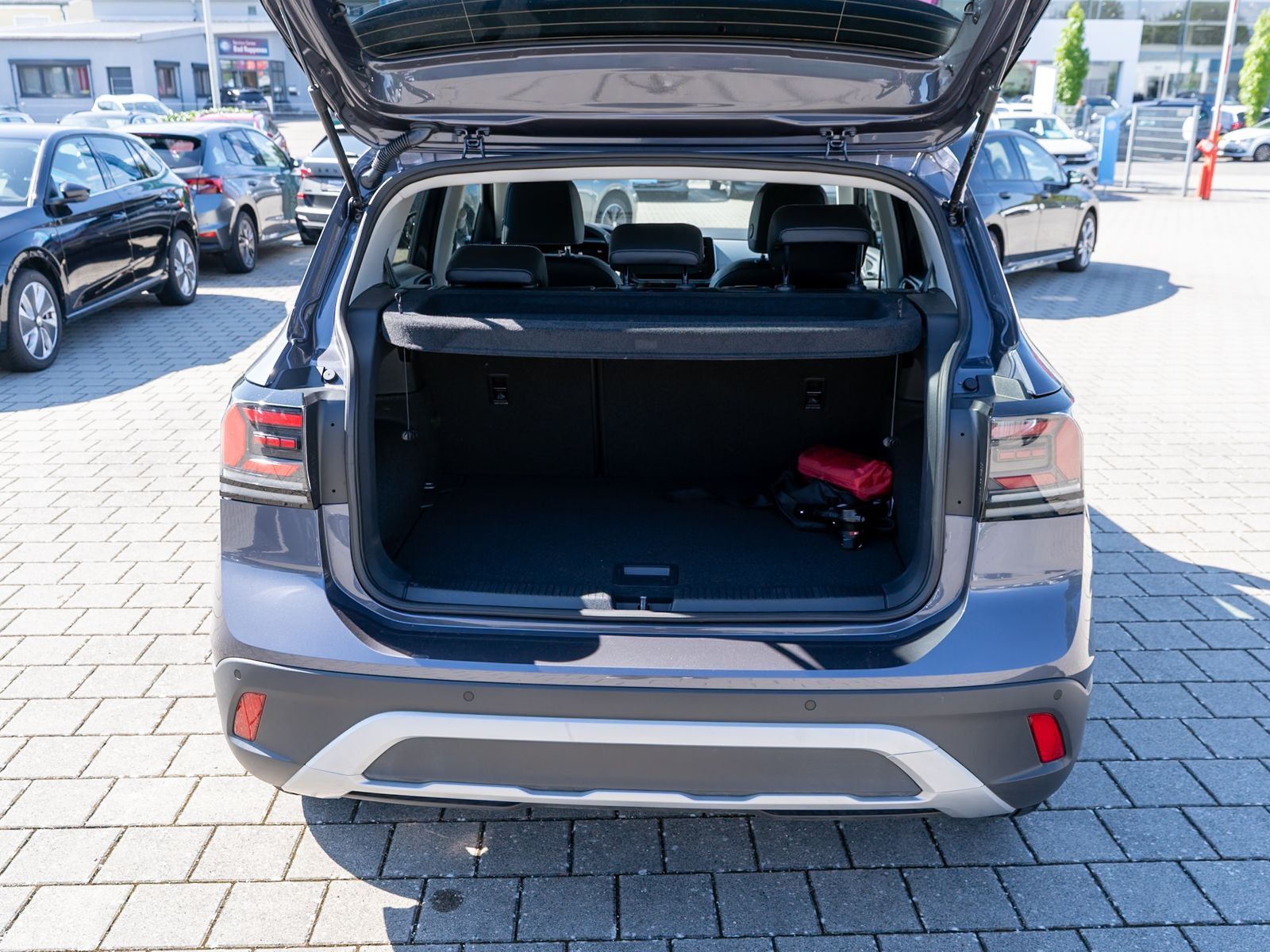 Fahrzeugabbildung Volkswagen T-Cross Goal 1.5TSI DSG LED Navi PDC ACC SHZ AHK