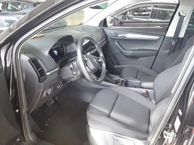 Fahrzeugabbildung SKODA Karoq Selection 1.5 TSI DSG LED Navi RFK ACC SHZ